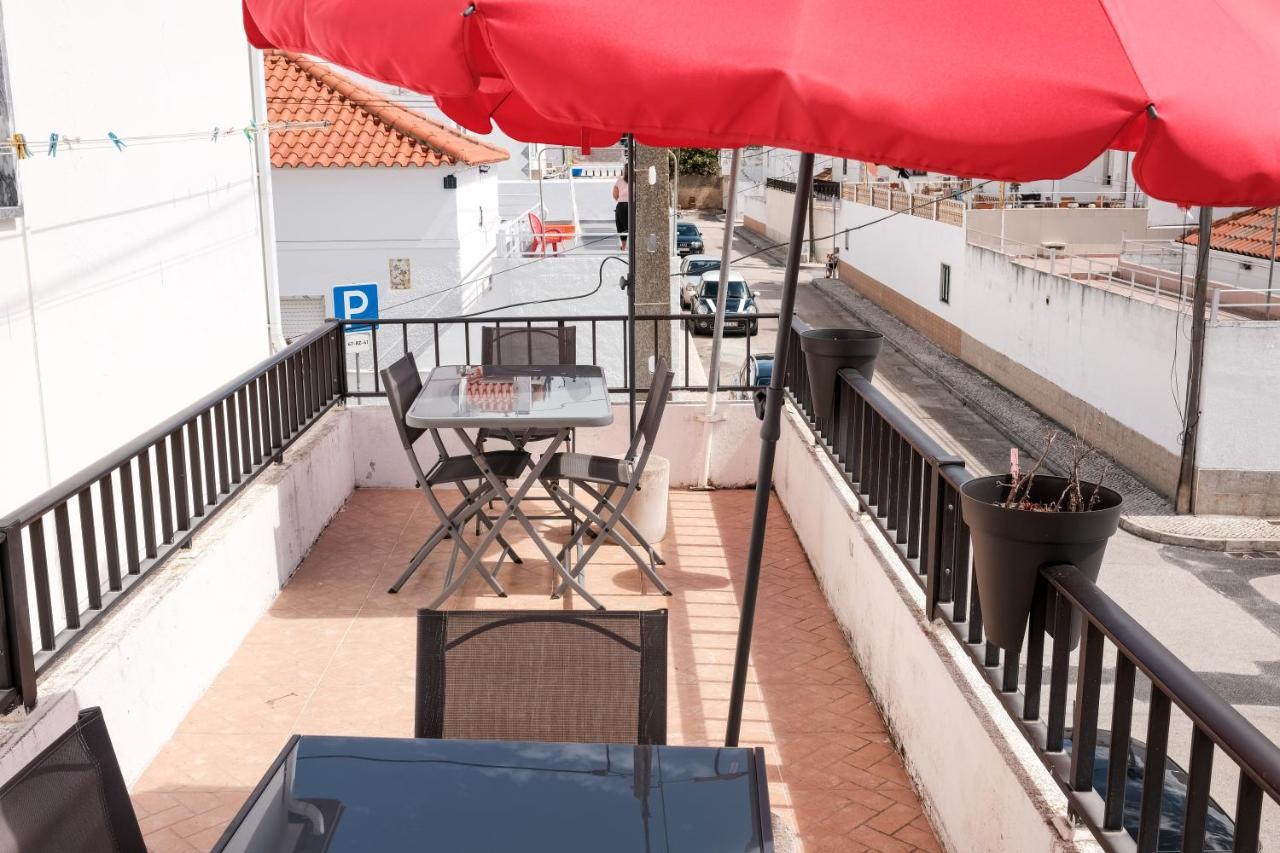 Besugo'S House Rooms & Apartment Nazaré Exterior foto