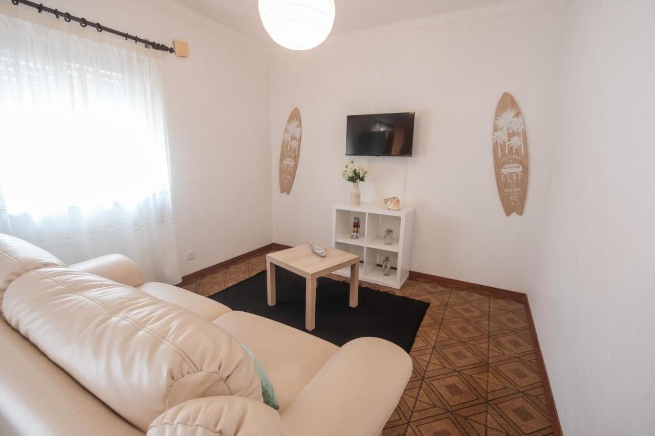 Besugo'S House Rooms & Apartment Nazaré Exterior foto