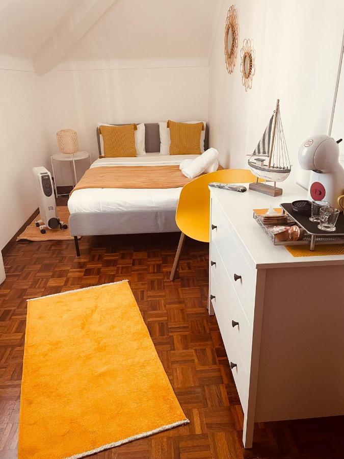 Besugo'S House Rooms & Apartment Nazaré Quarto foto