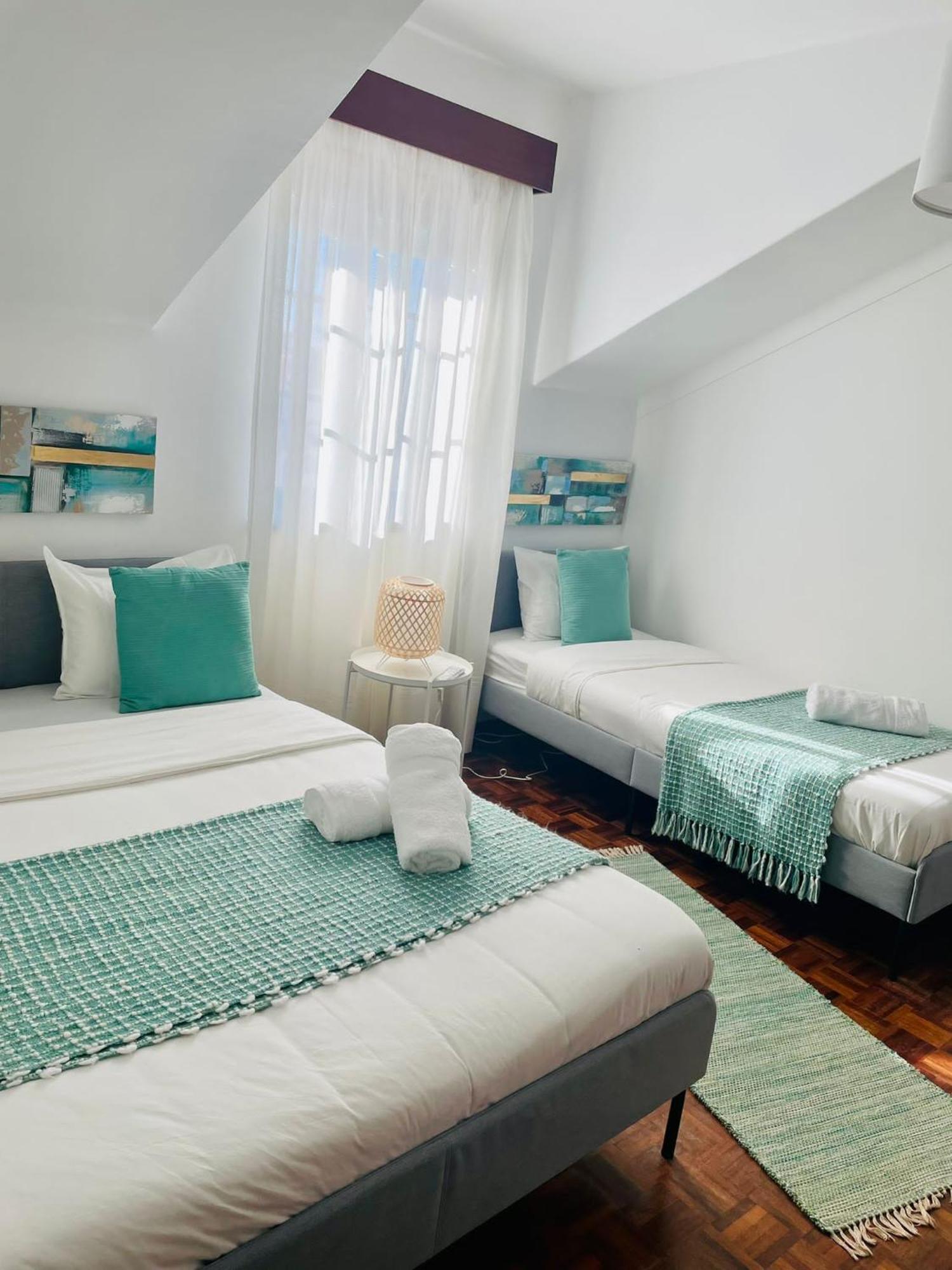 Besugo'S House Rooms & Apartment Nazaré Quarto foto